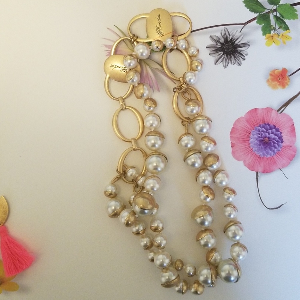 Pearl necklace